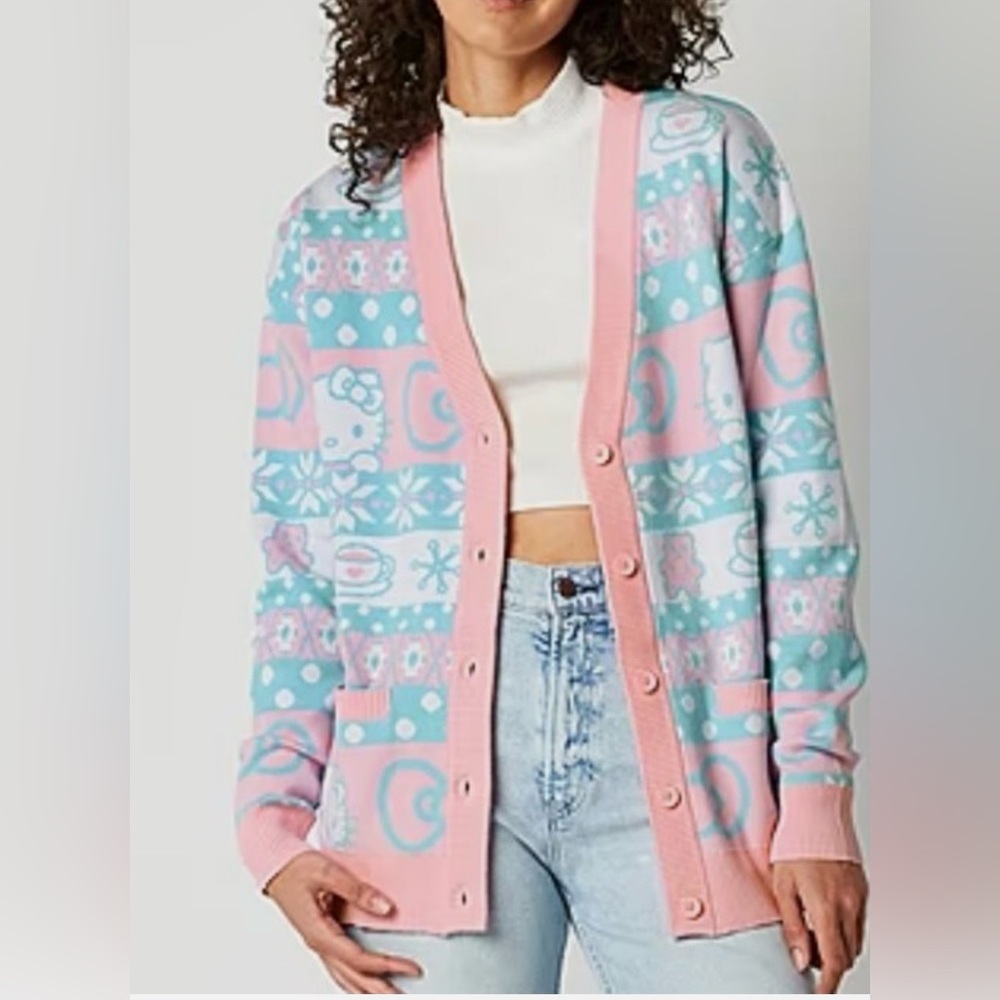 NWT Sanrio Hello Kitty Long Sleeve Button Cardigan, Size M